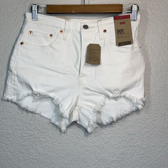 Levi's 501 Off-White High-Rise Button Fly Distressed Jean Shorts Women 27 NEW - Picture 1 of 8